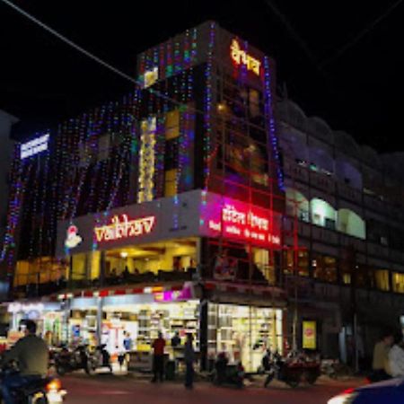 Hotel Vaibhav,Akola Exterior foto